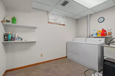 8133 Xenia Avenue N, Brooklyn Park, MN 55443 - Photo 57