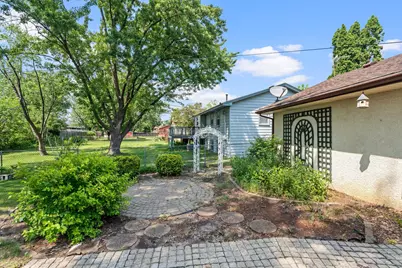 8133 Xenia Avenue N, Brooklyn Park, MN 55443 - Photo 77