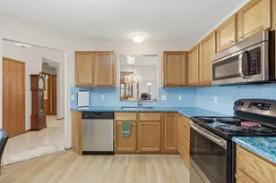 762 Lake Ridge Dr, Woodbury, MN 55129 - Photo 15