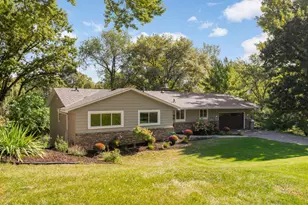 230 Maple Island Rd, Burnsville, MN 55306 - Photo 15