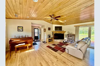 35103 570th Avenue, Warroad, MN 56763 - Photo 9