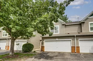906 Village Pkwy, Circle Pines, MN 55014 - Photo 25