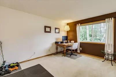 906 Village Parkway, Circle Pines, MN 55014 - Photo 17