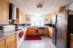521 S Driftwood St, Royalton, MN 56373 - Photo 9