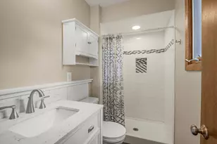 17515 Bay Ln, Wayzata, MN 55391 - Photo 15