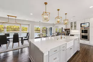28200 Boulder Cir, Shorewood, MN 55331 - Photo 7