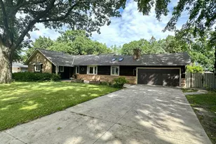 732 Forest Dale Rd, New Brighton, MN 55112 - Photo 1