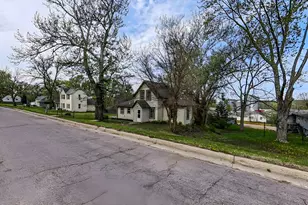 320 N 3rd St, Le Sueur, MN 56058 - Photo 21