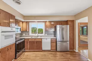 11111 Carver Ct, Burnsville, MN 55337 - Photo 17