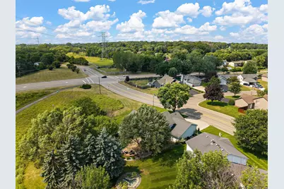 9013 Indian Boulevard S, Cottage Grove, MN 55016 - Photo 9