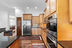7701 Ranier Ln N, Maple Grove, MN 55311 - Photo 27