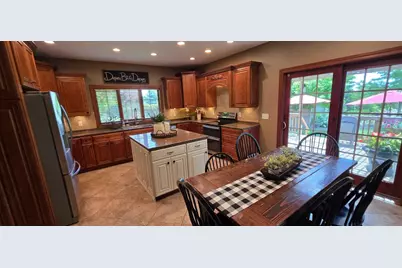 3003 Lake Chapeau Drive, Albert Lea, MN 56007 - Photo 9