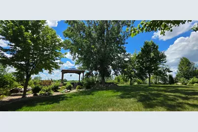 3003 Lake Chapeau Drive, Albert Lea, MN 56007 - Photo 3