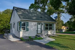 2775 Larch Ln N, Plymouth, MN 55441 - Photo 3