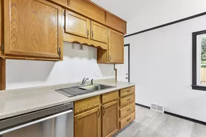 2775 Larch Lane N, Plymouth, MN 55441 - Photo 13