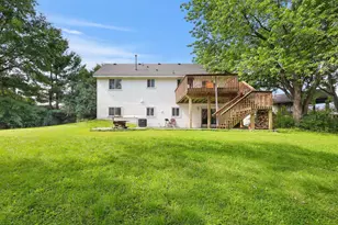 1984 Helena Ct, Oakdale, MN 55128 - Photo 15