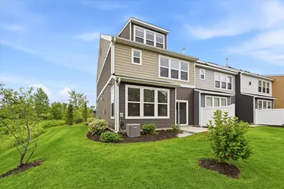 18466 60th Place N, Plymouth, MN 55446 - Photo 3