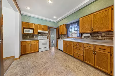 104 River Street, Jackson, MN 56143 - Photo 3