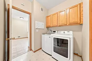 14795 Bloomfield Cir, Rosemount, MN 55068 - Photo 17