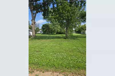 300 W 2nd Street, Sherburn, MN 56171 - Photo 1