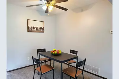 2342 Dorland Drive E, Maplewood, MN 55119 - Photo 3