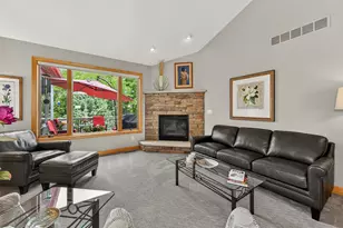639 Donnington Pl, Byron, MN 55920 - Photo 7