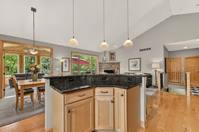 639 Donnington Place, Byron, MN 55920 - Photo 5