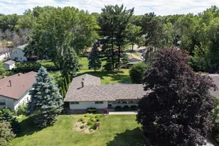 6177 Upper 48th St N, Oakdale, MN 55128 - Photo 29