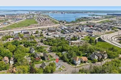 230 N 18th Avenue W, Duluth, MN 55806 - Photo 3