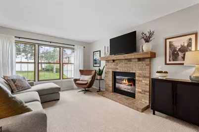 2551 Cypress Street, Maplewood, MN 55109 - Photo 9