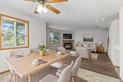 15720 Griffon Path, Apple Valley, MN 55124 - Photo 5