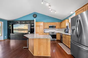 2043 Willow Ct, Howard Lake, MN 55349 - Photo 17