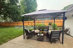 9517 Clinton Ave S, Bloomington, MN 55420 - Photo 35