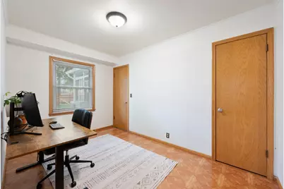 9517 Clinton Avenue S, Bloomington, MN 55420 - Photo 19