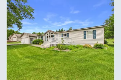 113 E Ridgeview Drive, Starbuck, MN 56381 - Photo 3