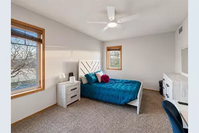 5201 Humboldt Avenue N, Minneapolis, MN 55430 - Photo 19