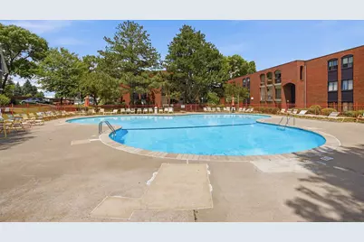 255 Westview Drive #308, West Saint Paul, MN 55118 - Photo 3