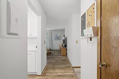 255 Westview Drive #308, West Saint Paul, MN 55118 - Photo 5