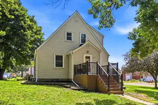 310 Stanley St, Frost, MN 56033 - Photo 1