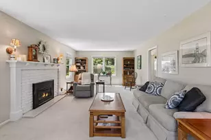 2415 Merrimac Ln N, Plymouth, MN 55447 - Photo 9