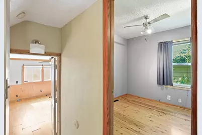 5311 Knox Avenue N, Brooklyn Center, MN 55430 - Photo 17