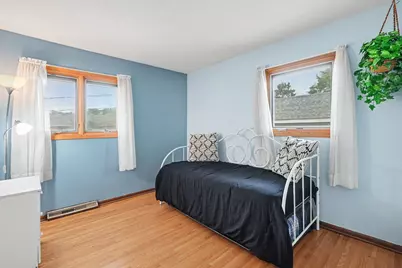 810 Sunny Lane, Anoka, MN 55303 - Photo 15