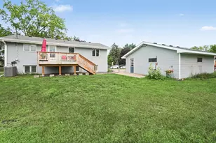 810 Sunny Ln, Anoka, MN 55303 - Photo 25