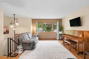 810 Sunny Ln, Anoka, MN 55303 - Photo 3