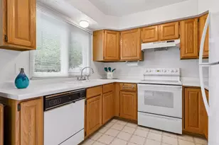 3901 Louisiana Ave N, New Hope, MN 55427 - Photo 7