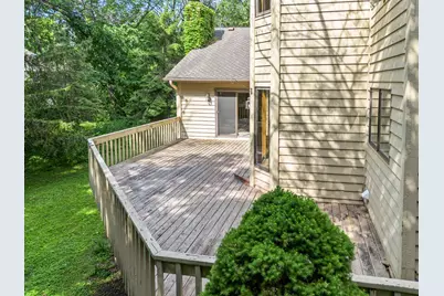 7890 Guild Court, Apple Valley, MN 55124 - Photo 33