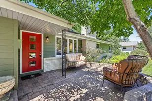 2955 Regent Ave N, Golden Valley, MN 55422 - Photo 3