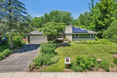 2955 Regent Avenue N, Golden Valley, MN 55422 - Photo 1