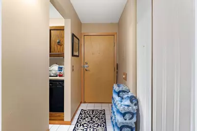 4512 Cedar Lake Road S #3, Saint Louis Park, MN 55416 - Photo 9