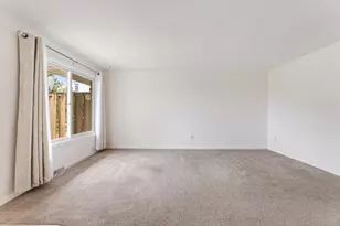 815 Kingston Street N, Caledonia, MN 55921 - Photo 3
